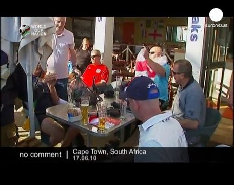 World Cup: English and Algerian fans - no comment