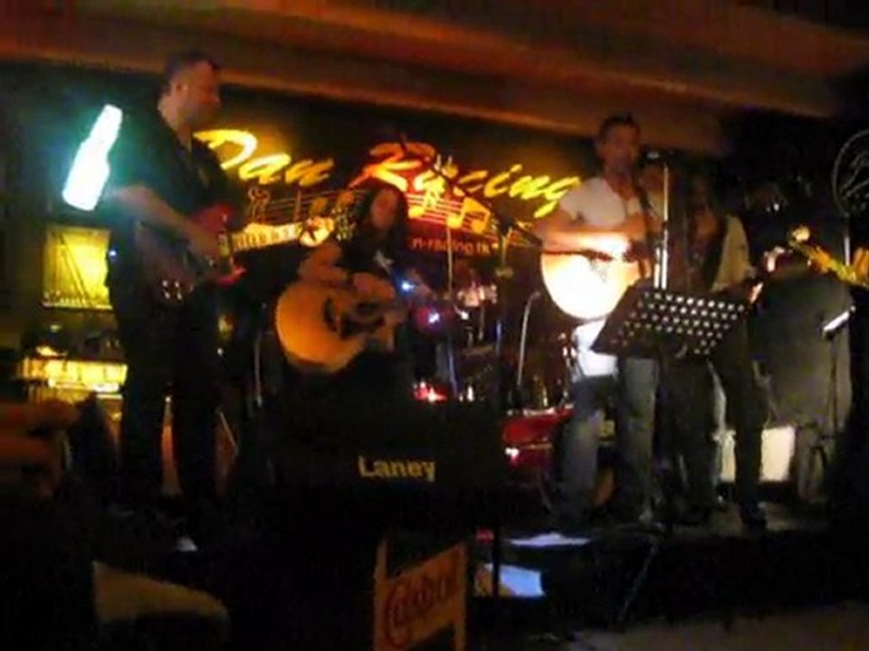 Telephone tribute - Un autre monde