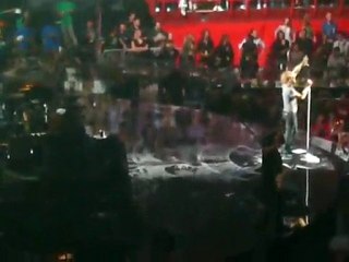 Dead or Alive + Livin' on a Prayer Paris Bercy 16/06/2010