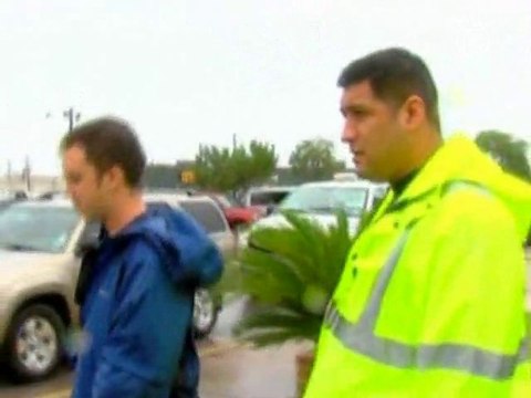 Без комментариев: ураган Алекс идет на Техас