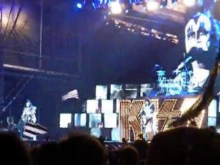 Kiss - I was made for lovin' u - Hellfest 2010