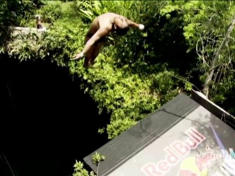 Red Bull Cliff Diving Yucatan 2010 - Motivations for Diving