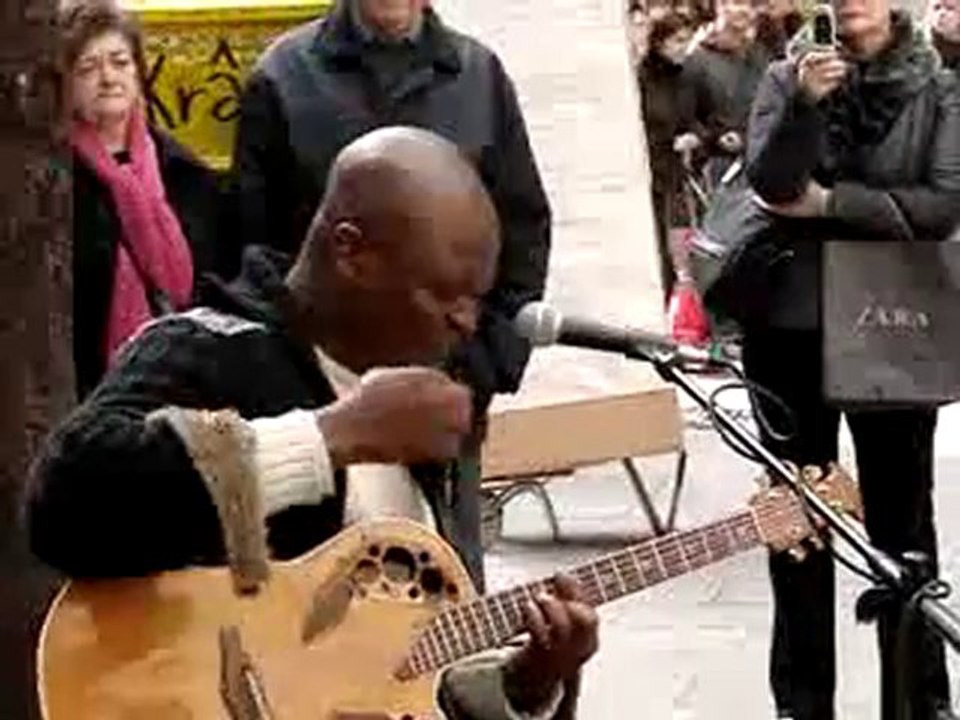 Aaron Lordson At The Streets Of Barcelona