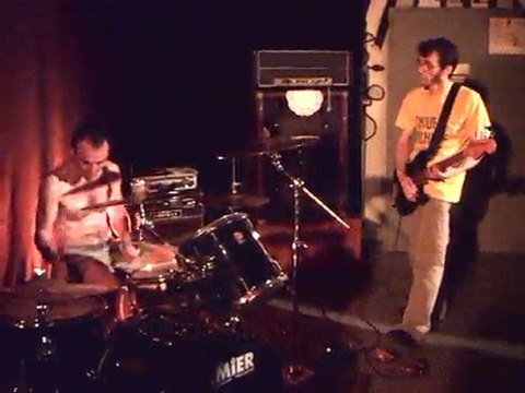 PAVÉ Firestone (Oreille Qui Traîne Rouen 2010)