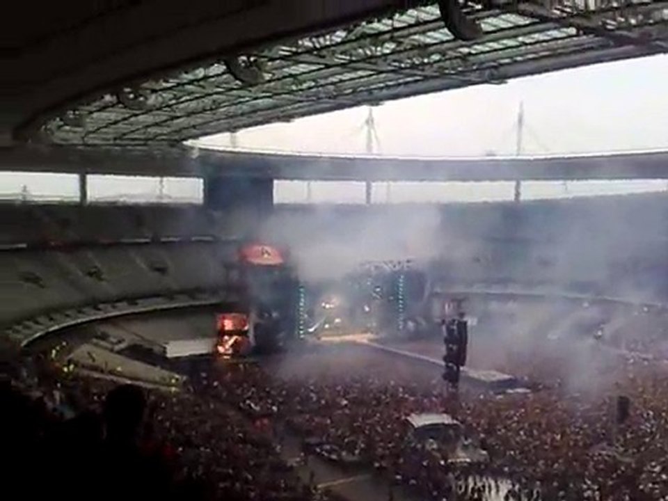 acdc stade france 18 juin 2010 intro