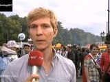 19.06.2010 - Harald Fassanelli beißt auf dem CSD in Berlin u