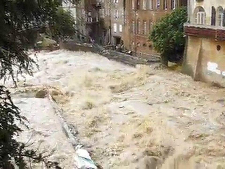 inondation Trans en Provence 16 juin 2010 09h20