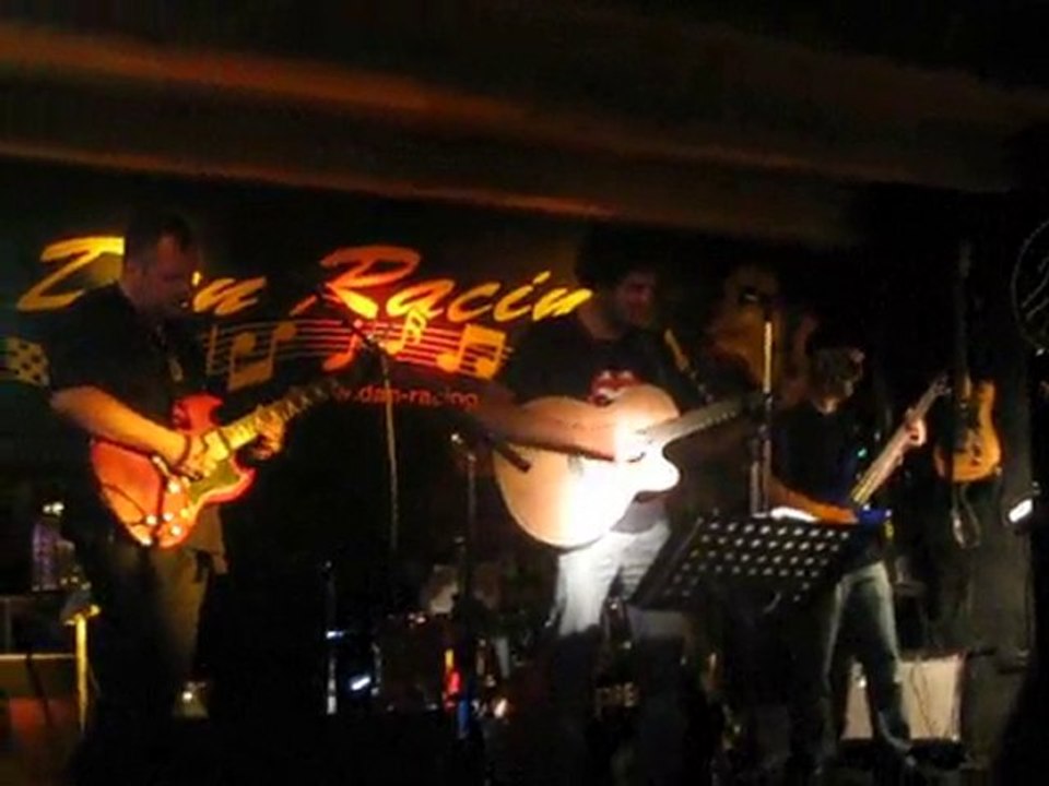 Tribute Telephone - 2000 nuits