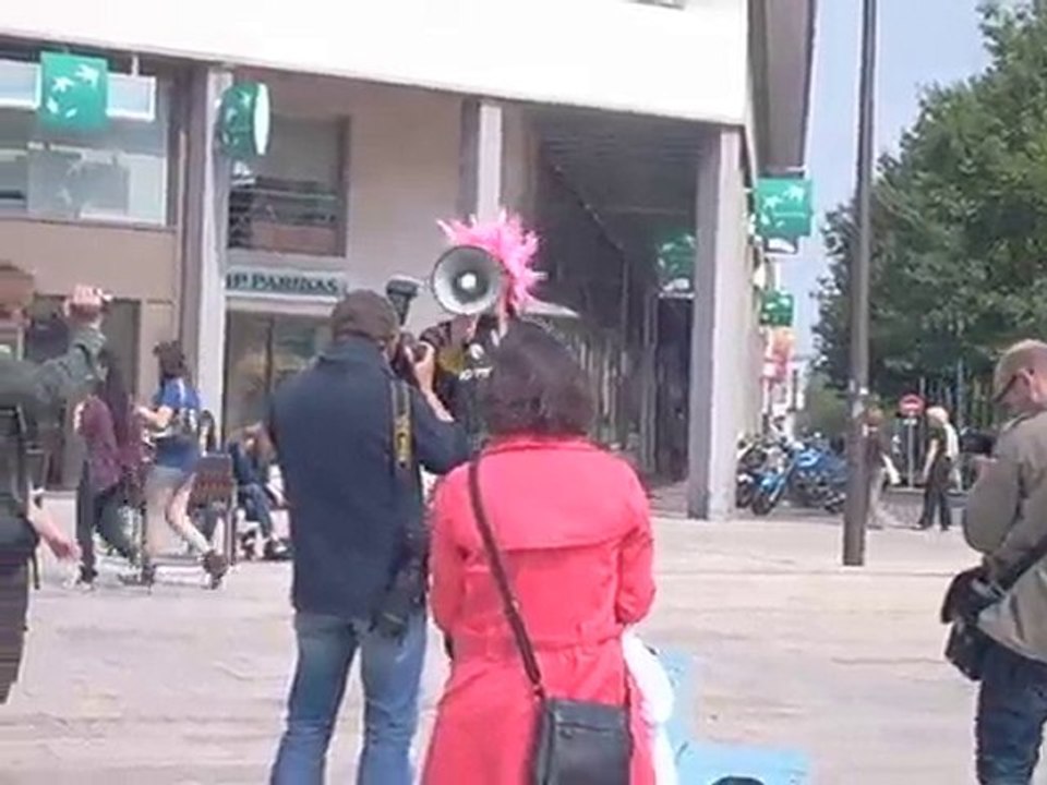 Fabien le manceau décalé.18 juin 2010 16h, la rep au mans