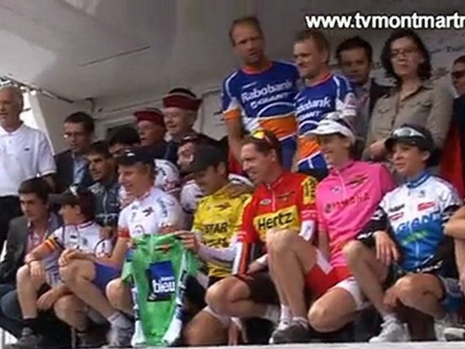 Arrivée de L'Hexagonal VTT à Montmartre