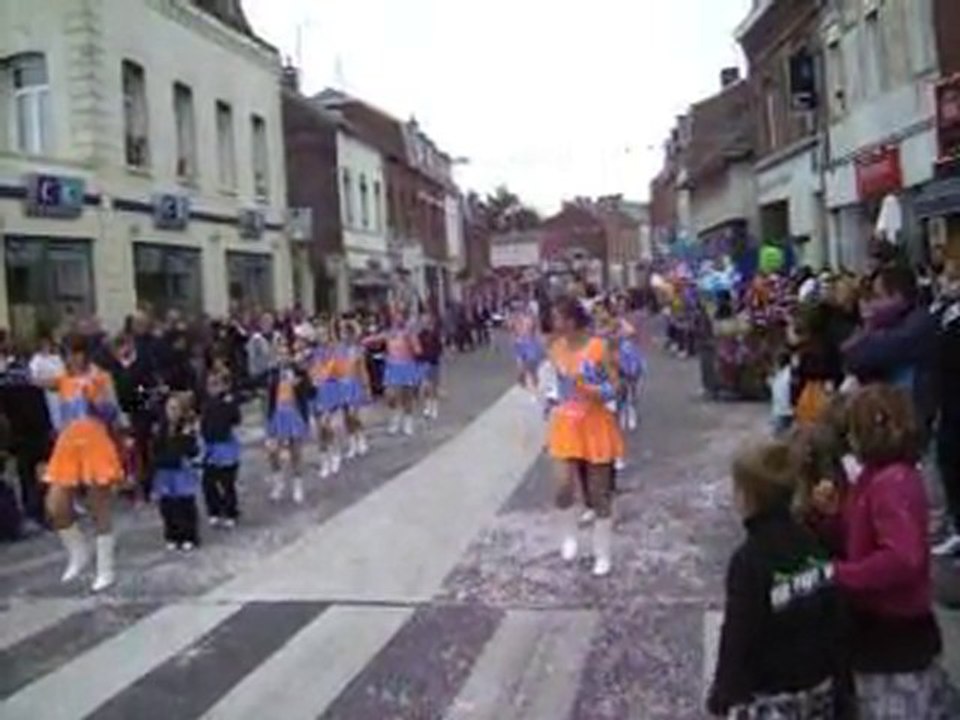 MAJORETTES DE BUSIGNY CARNAVAL DE CAUDRY 2010