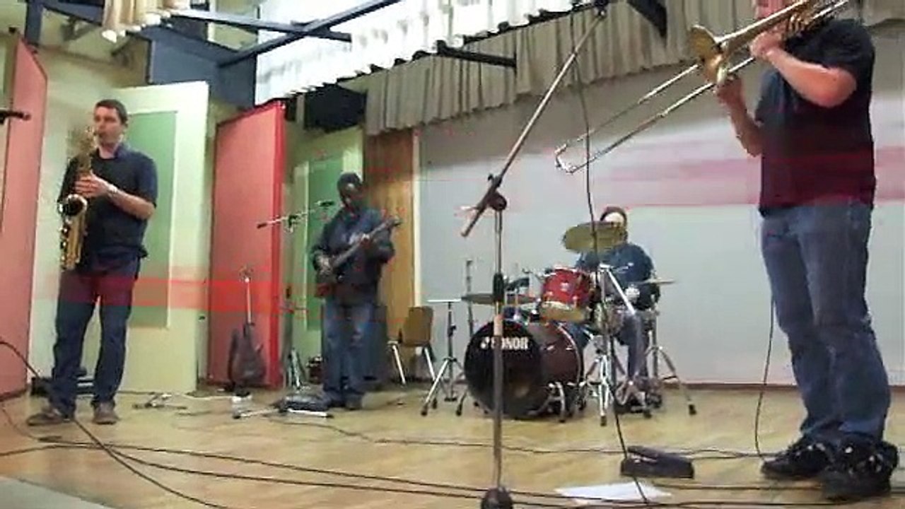 Play Da Funk