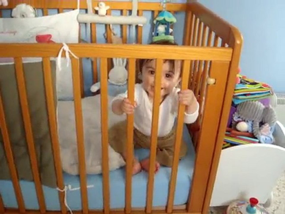 Debout là dedant!