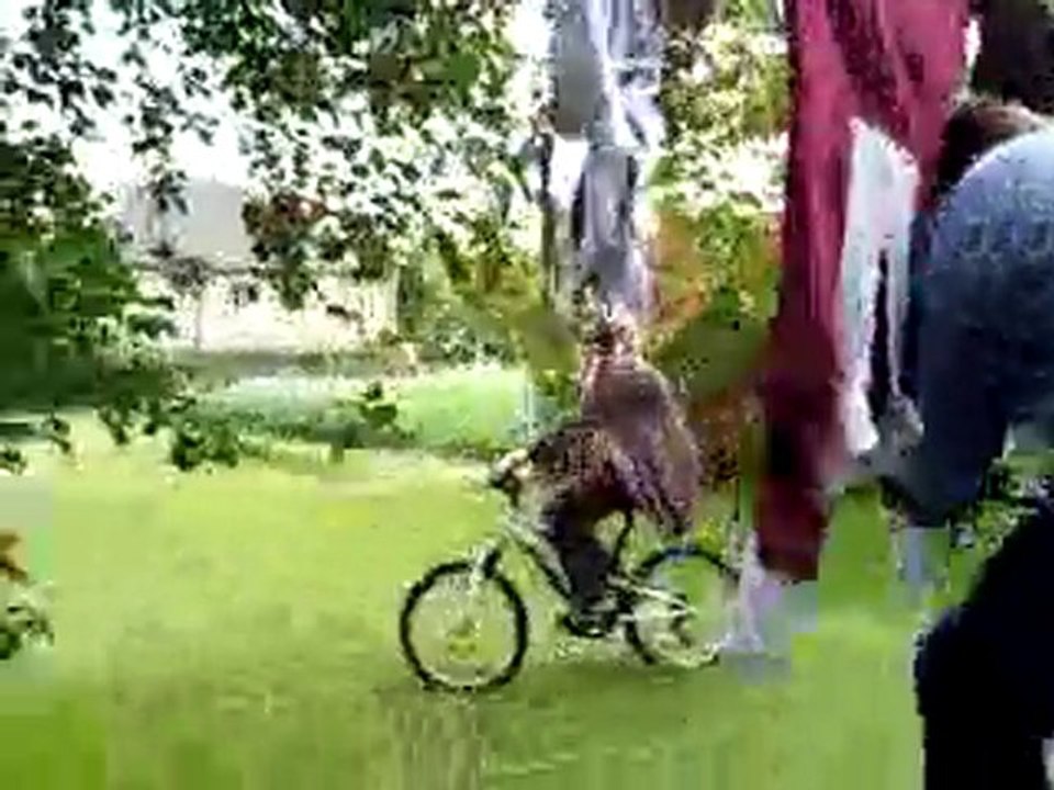 Vidéo00 2 VELO PAPY CADEAU FETE DES PERES