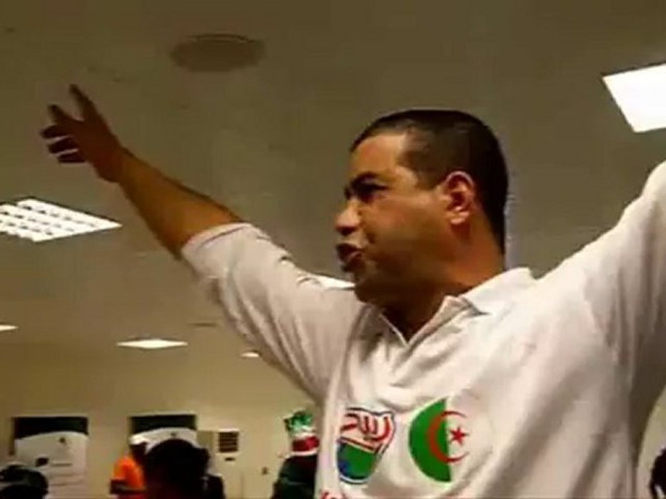 LYES ALLAOUCHICHE A ANGOLA