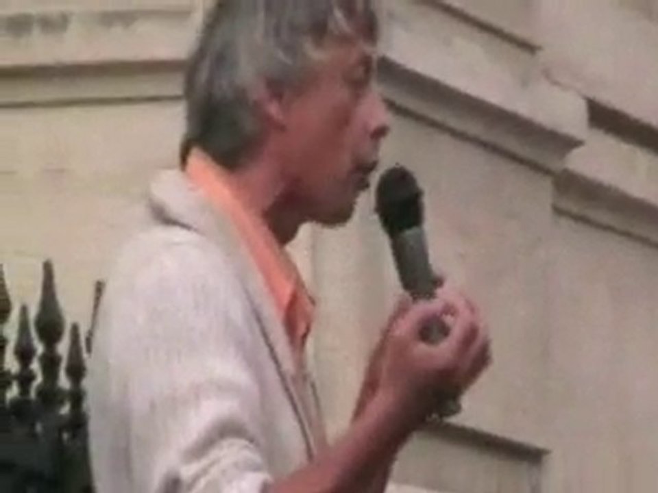 Paris Apéro  saucisson  pinard  (2) 18/06/10