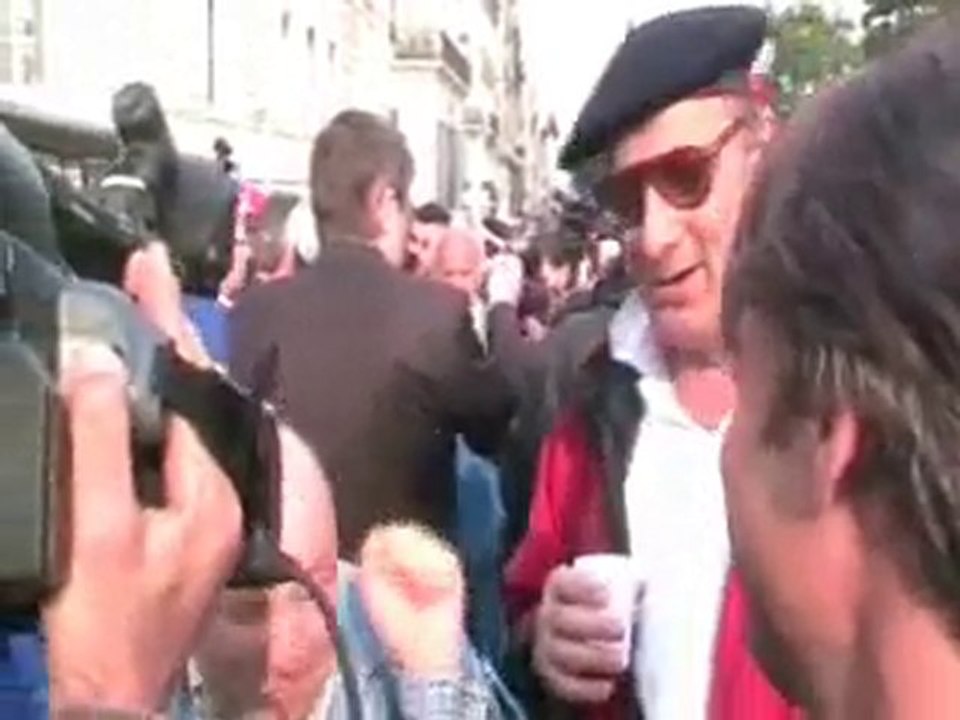 Paris Apéro saucisson pinard (1) 18/06/10