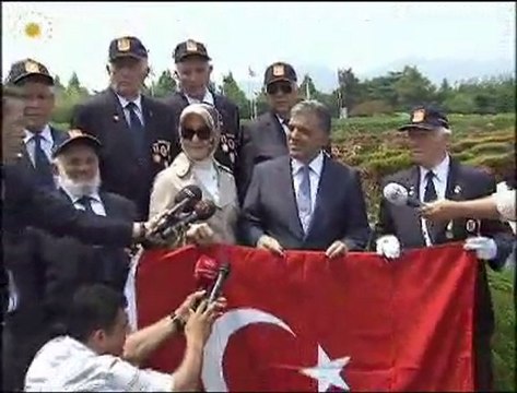 Cumhurbaşkanı Gül'ün Güney Kore Ziyareti / Şehitlik-3