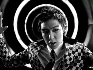 T.O.P - Turn It Up