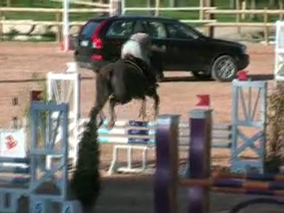 Rosalie blue Barbaste mai 2010 Préparatoire 1Mètre.avi