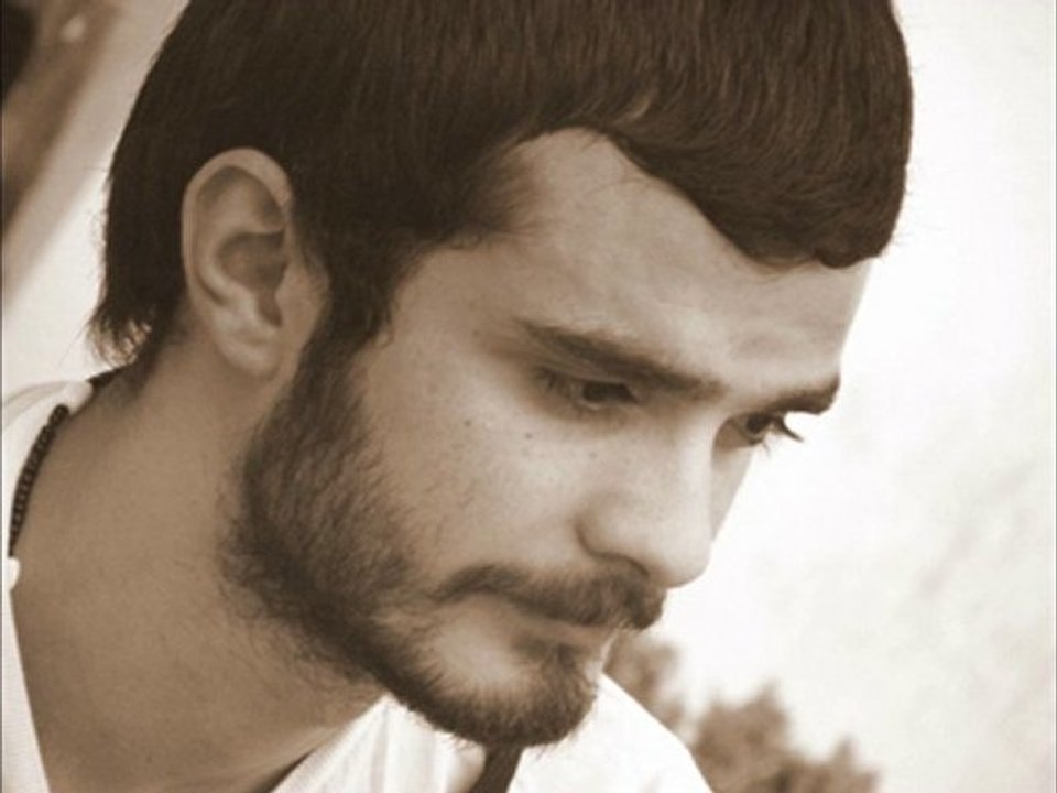 Aşkın Hikayesi..Ali arun