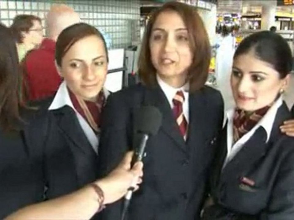 Corendon Airlines Bayan uçuş ekibi