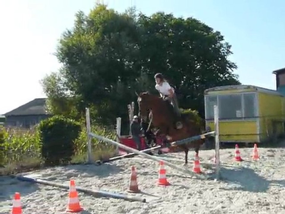 Cours d'Obstacle avec Isa