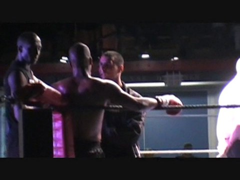 Christian Berthely Titi finale France 2010 Kick-Boxing