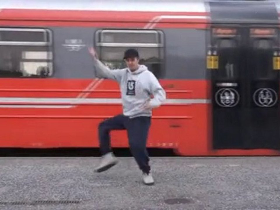 Put your Pants up