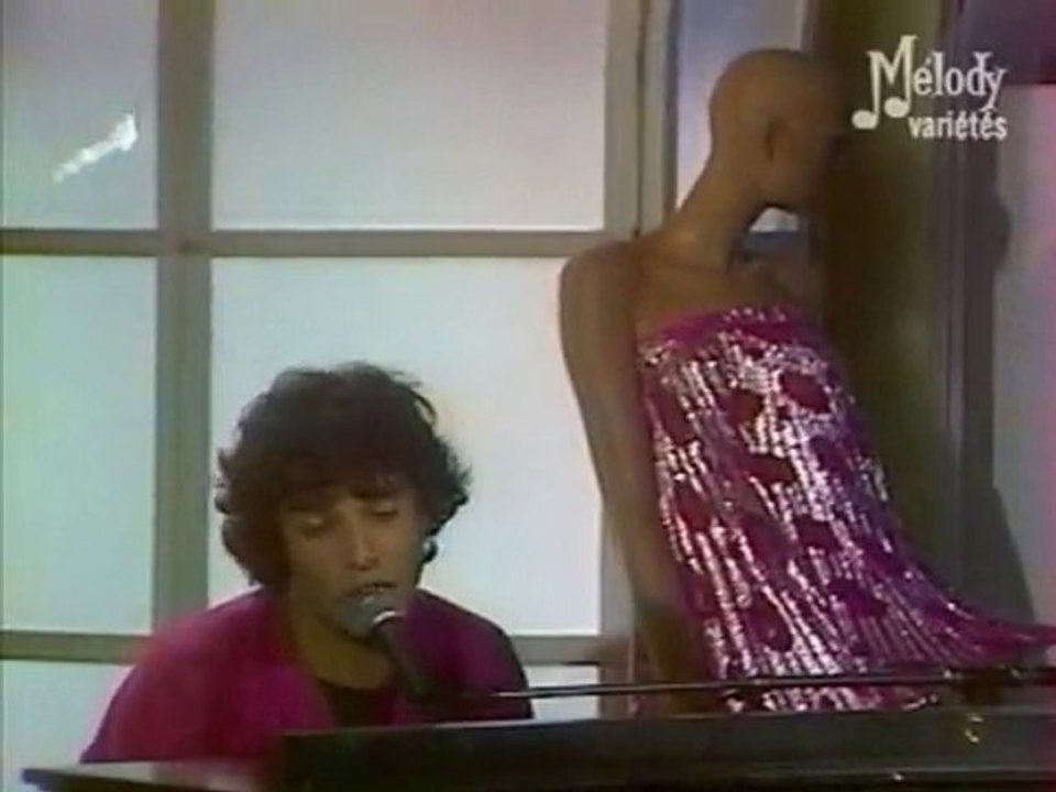 --Julien Clerc (1982)--"" PARTIR...""