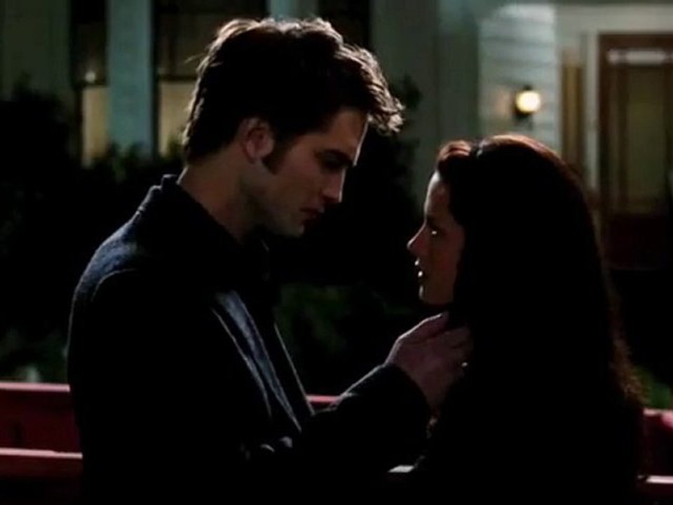 Delyno & Emrah Ish ft. LooLoo - Private Love