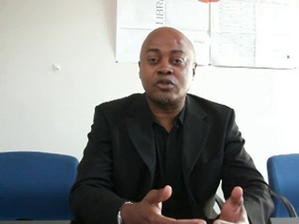 LUMUMBA PLAINTE CRIME DE GUERRE /EN LINGALA /GUY LUMUMBA