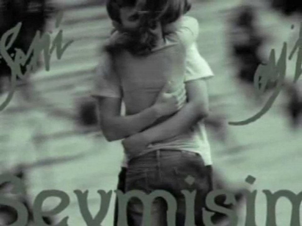 Ne Çok Sevmişim Sen