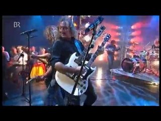 Bonfire Deutsche Nationalhymne