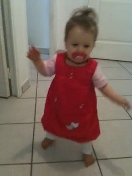 Petite lou, les 1er pas