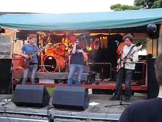 For those about to rock par mowjow au St Philippe le 21/06