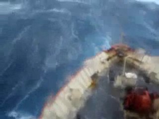 storm sea- denizde kasırga