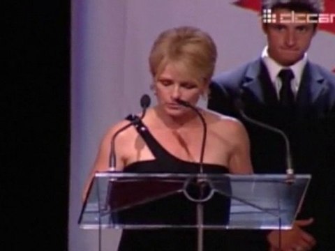 Dube & Davison - 2010 Skate Canada ACGM Volunteer Awards