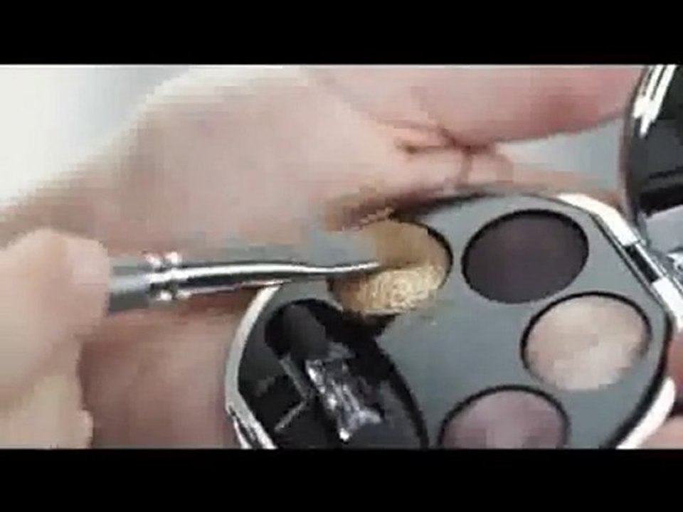 Découverte de la gamme de maquillage LR COLOURS !