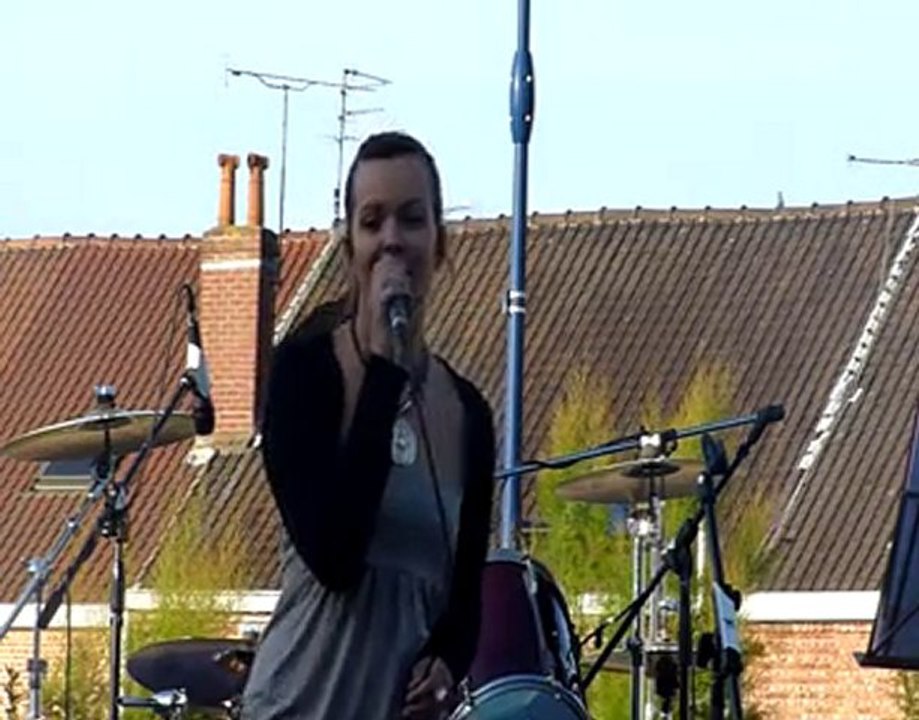 je ne suis pas celle par Nanie..