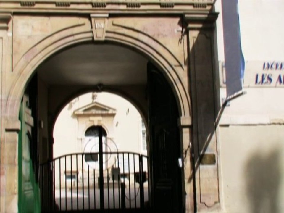 Présentation Lycée Les ARCADES