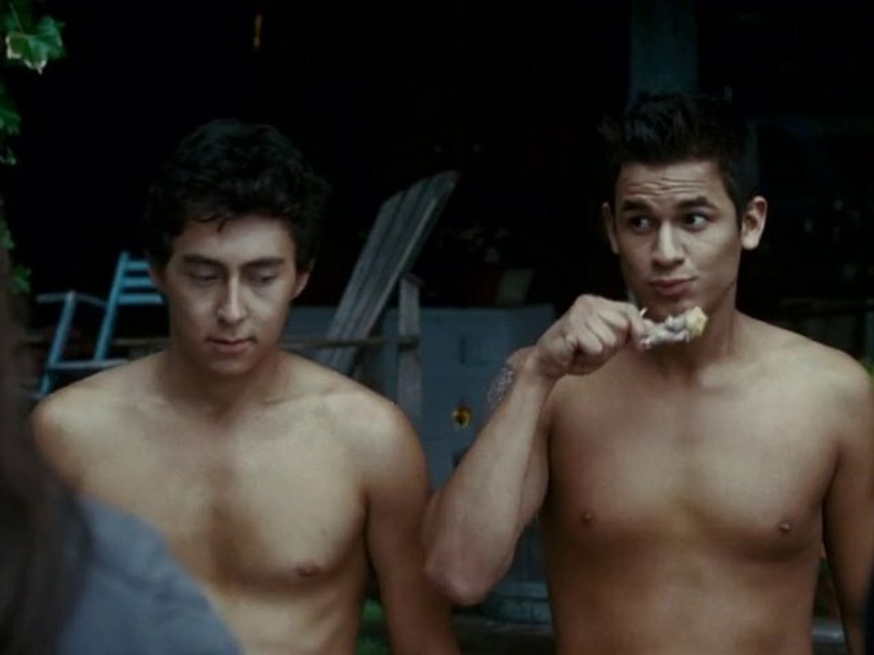 TWILIGHT - CHAPITRE 3: HESITATION - Extrait Bella visits the