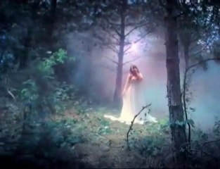 Funda Arar - Geceler HQ