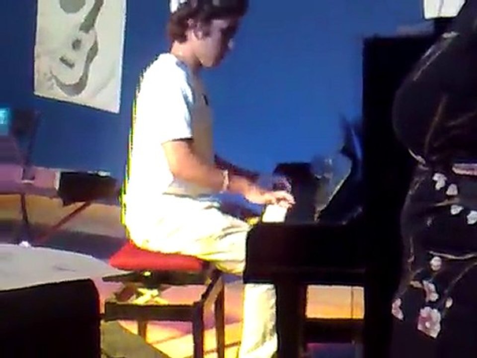 Mendy First Concert