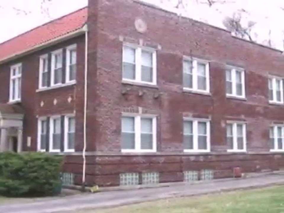 Homes for Sale - 221 Comstock St - Joliet, IL 60436 - Coldwe