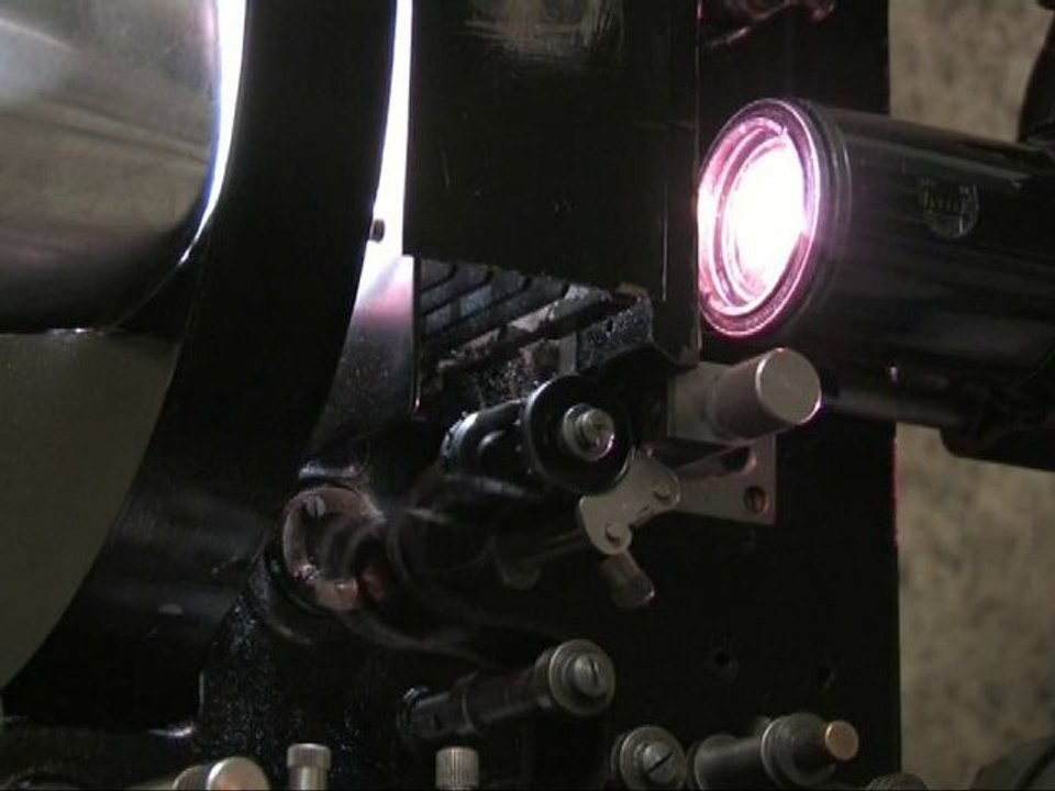 AVESNES-LES-AUBERT LE CINEMA FAMILIA NE VEUT PAS MOURIR