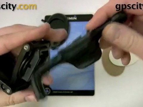 Garmin GPSMap 60 Series Automotive Dash Mount @ GPSCity 010-