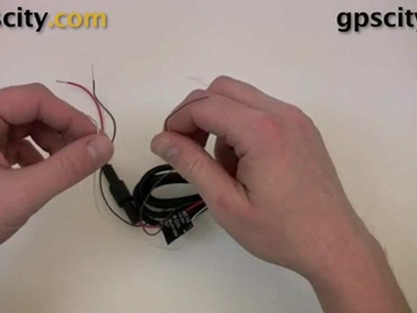 Garmin Power Data Cable GPSMap 60 and 76 @ GPSCity 010-10082 - video  Dailymotion
