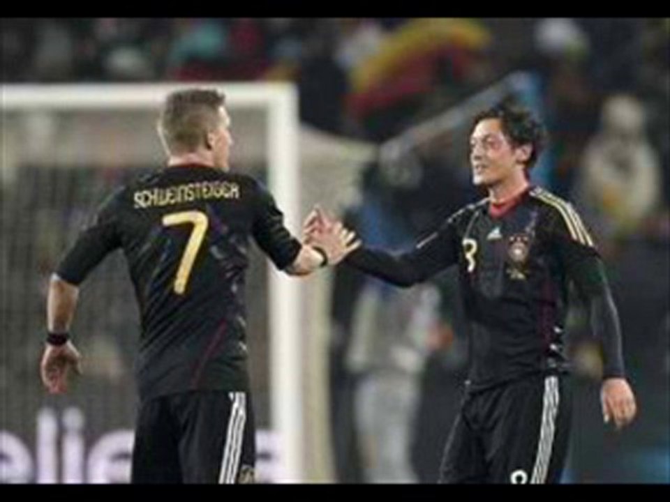 Ghana 0-1 Germany Mesut Ozil great-strike