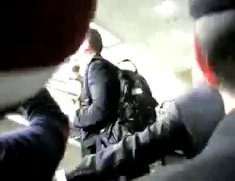 Wentworth Miller in China at the Airport (March 09) #3